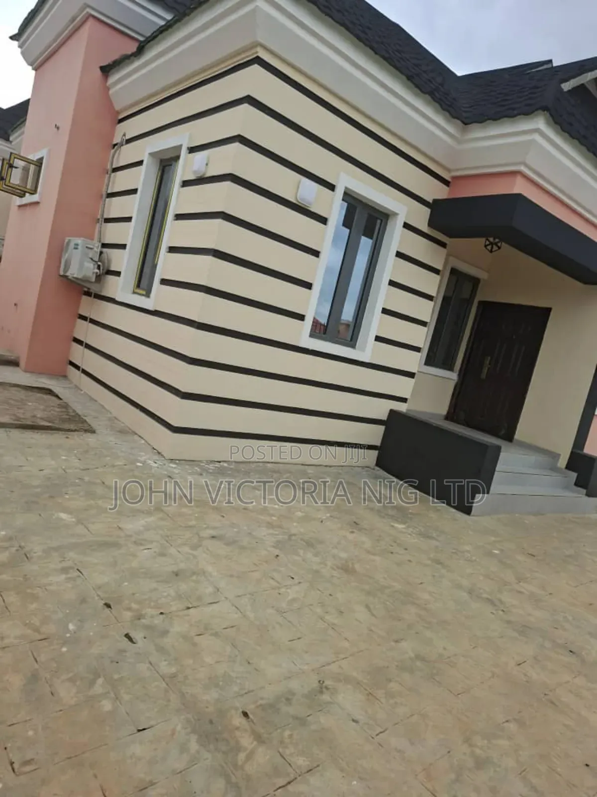 4bdrm Bungalow in Ishefun, Ayobo for sale in Ayobo