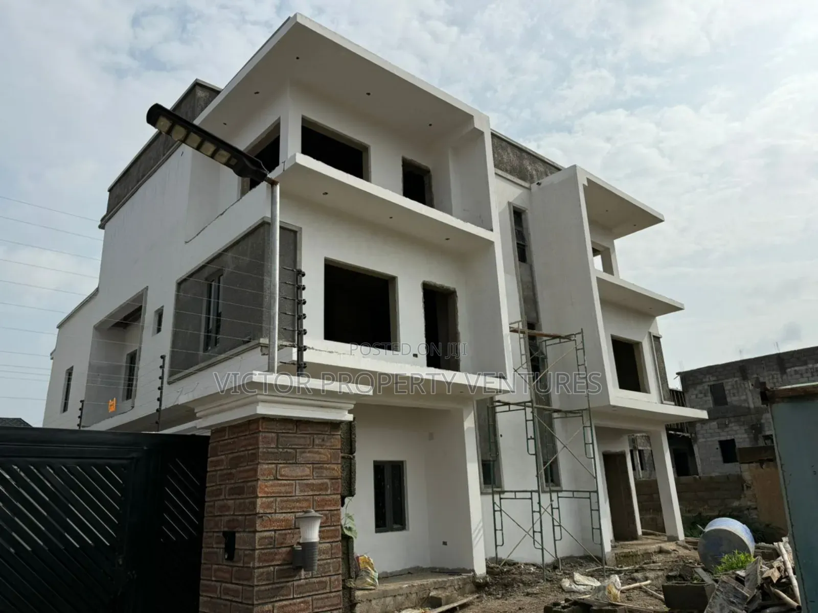 4bdrm Duplex in Kubwa for sale in Kubwa