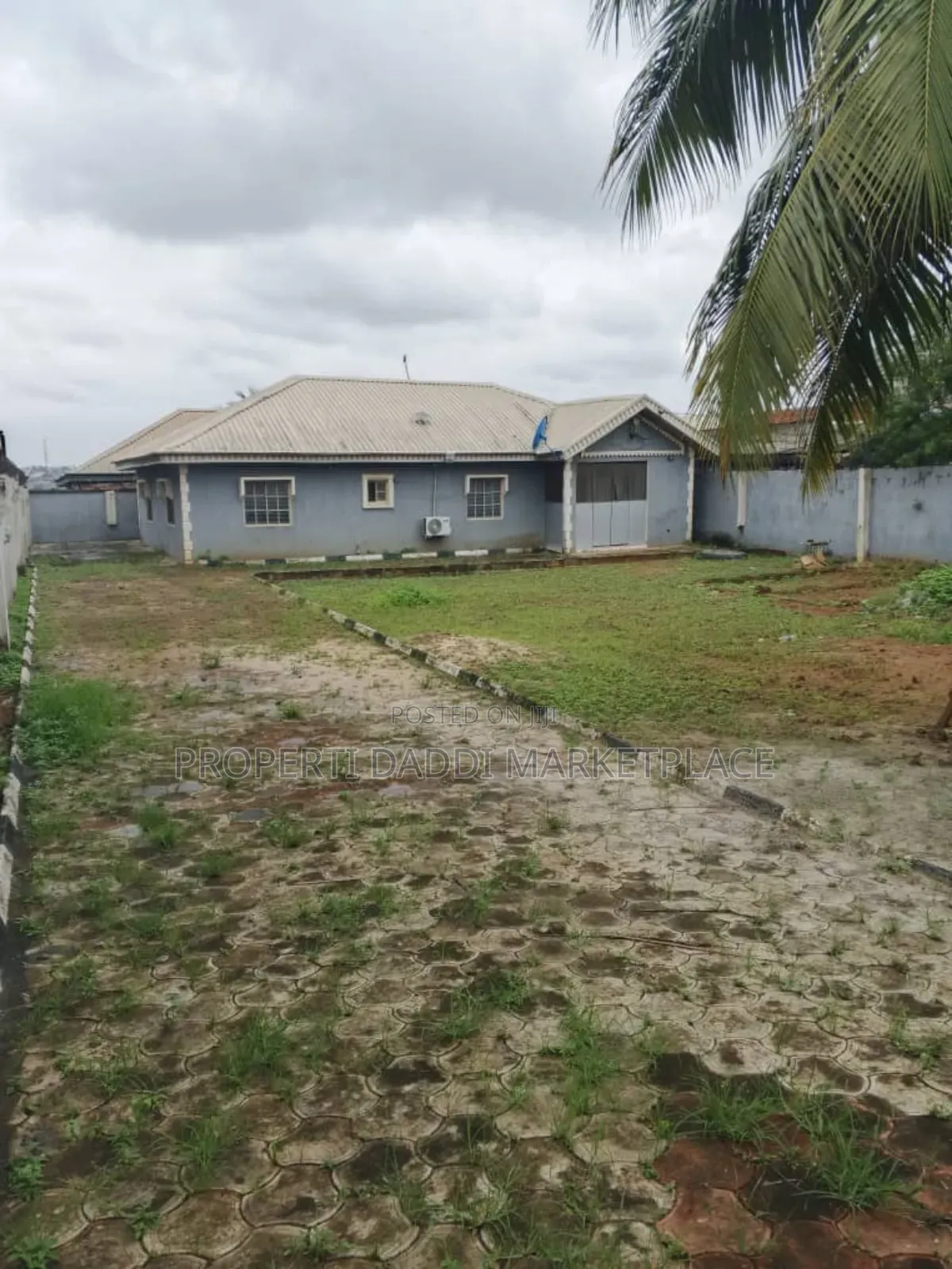 3bdrm Bungalow in Golden Block, Ayobo for sale in Ayobo