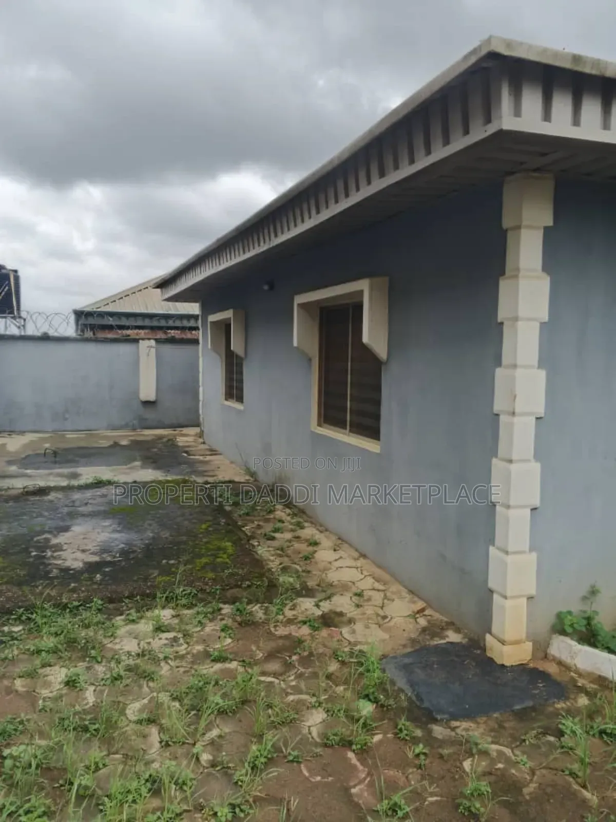 3bdrm Bungalow in Golden Block, Ayobo for sale in Ayobo