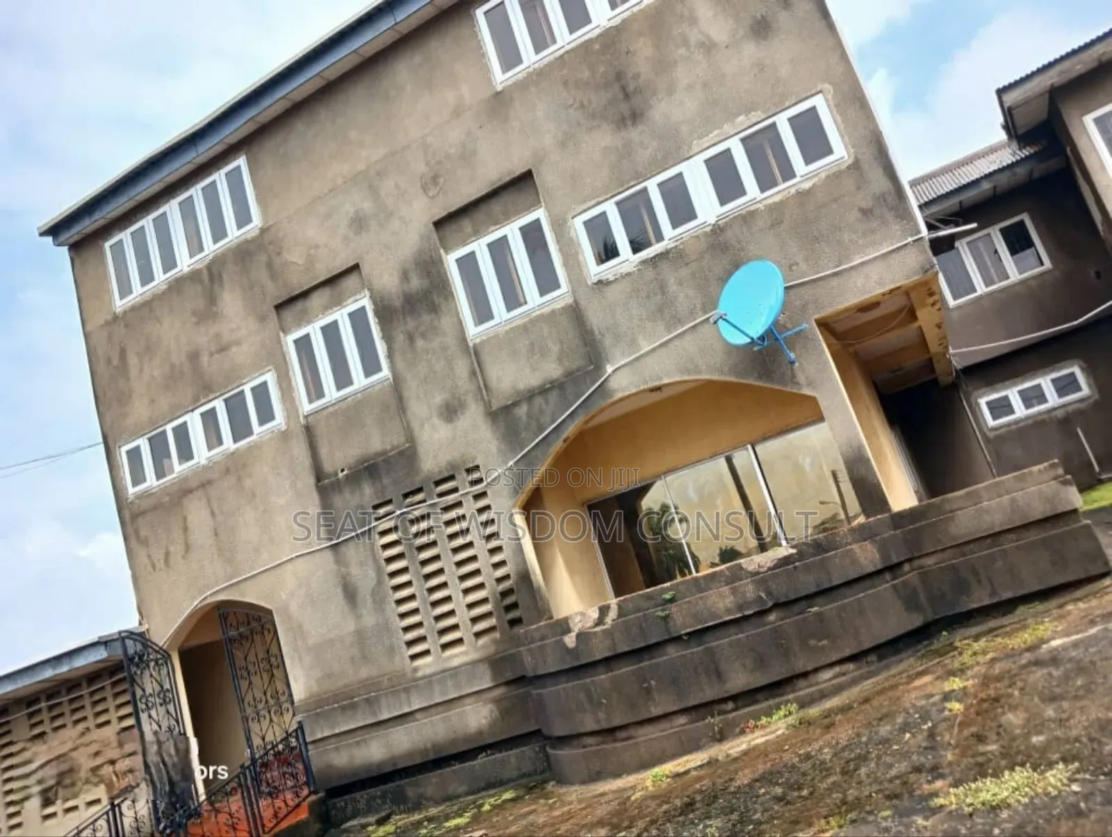 Warehouse And Offices For Lease Or Sales in Alakia