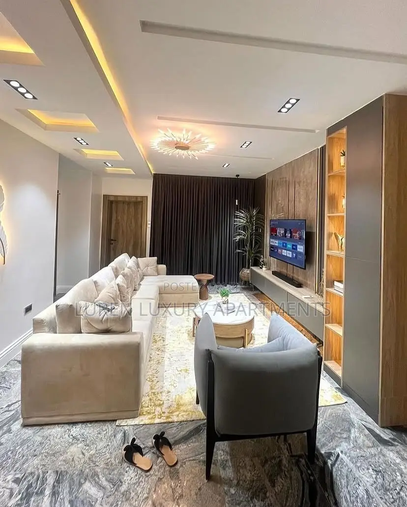 2 Bedroom Apartment With Ps5, Dart, Mini Games at Jahi in Jahi