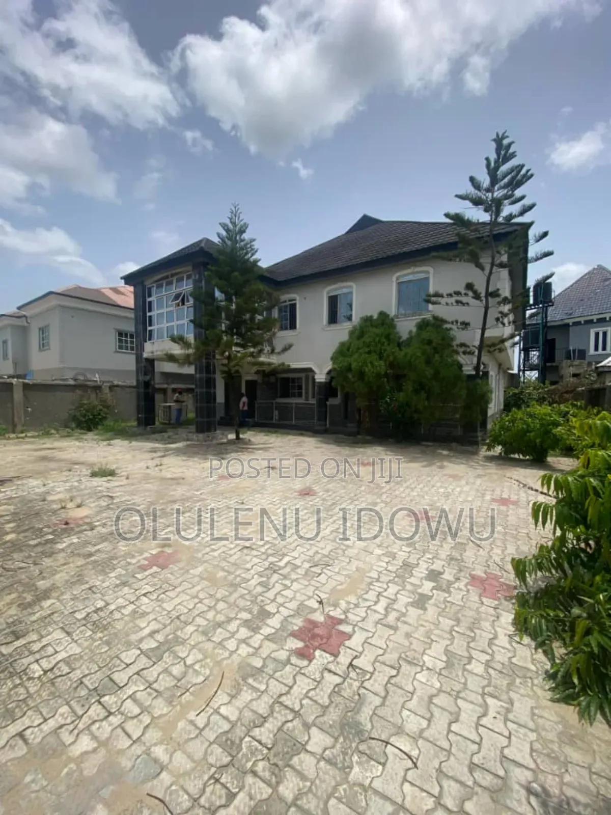 Furnished 3bdrm Block of Flats in Novare Estate, Lekki for sale in Lekki