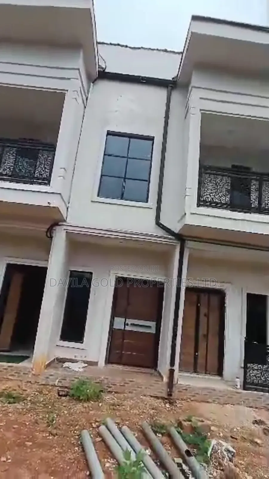 12bdrm Block of Flats in Benin City for sale in Benin City