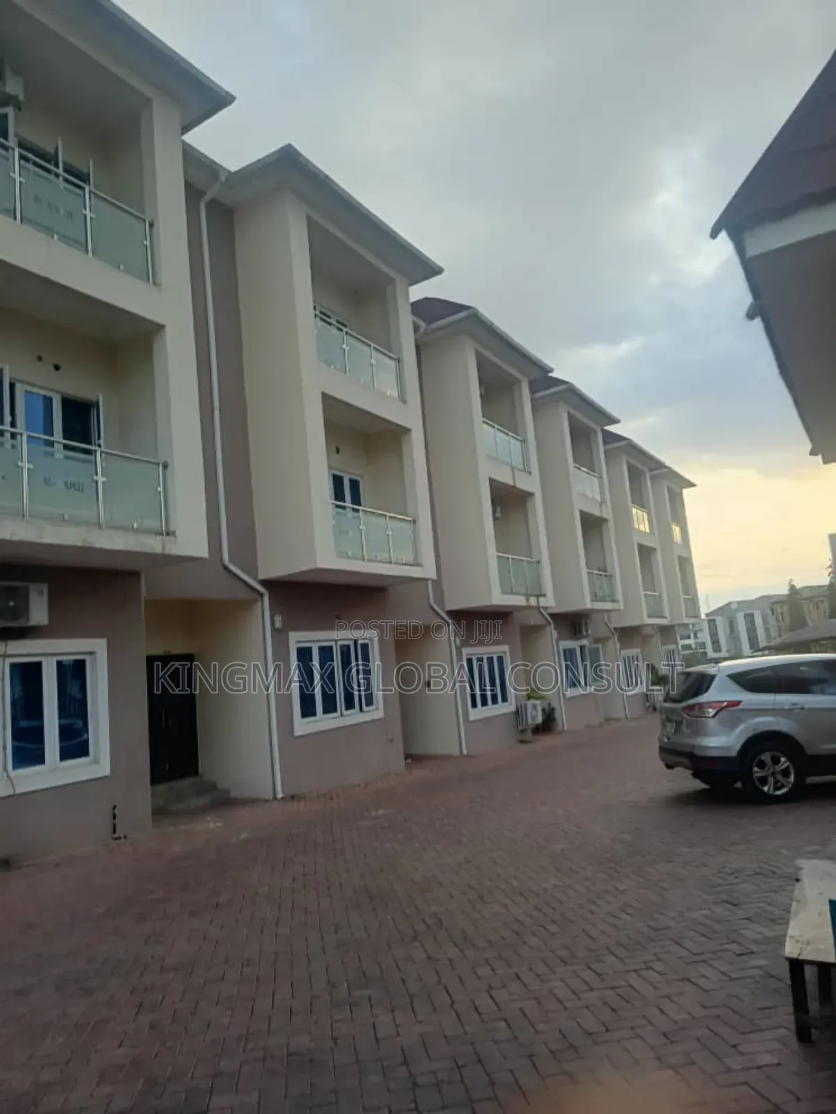 4bdrm Townhouse/Terrace in Guzape District- for sale in Guzape District