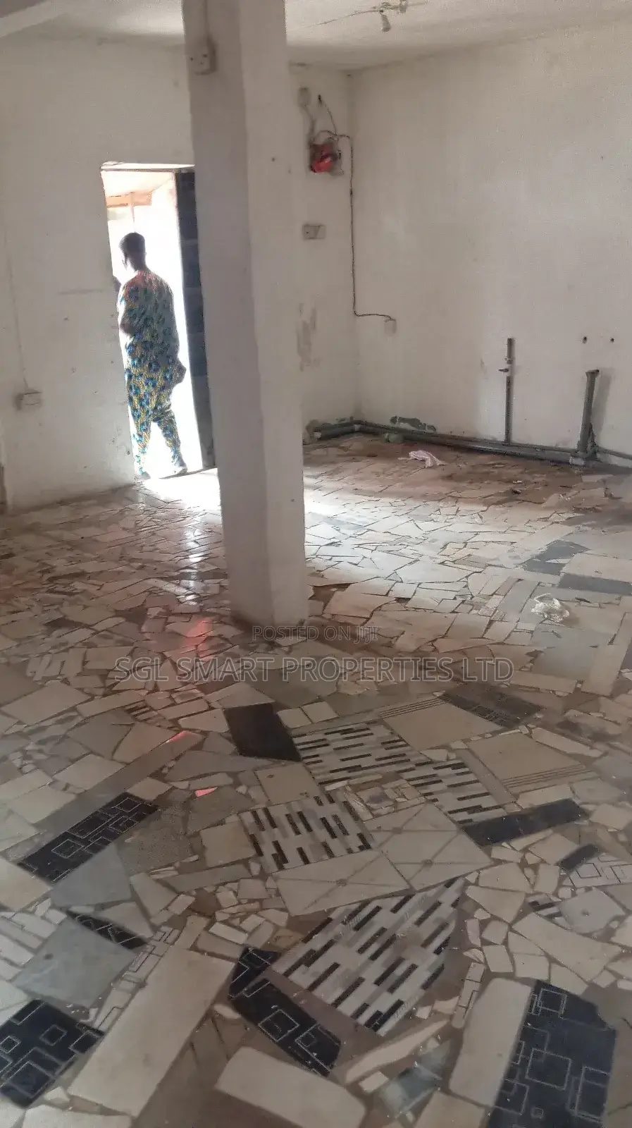 Double Shop for Restaurant to Let at Tempsite in Awka
