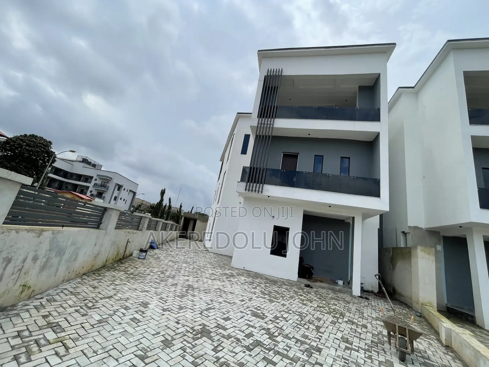 5bdrm Duplex in Wuye for sale in Wuye