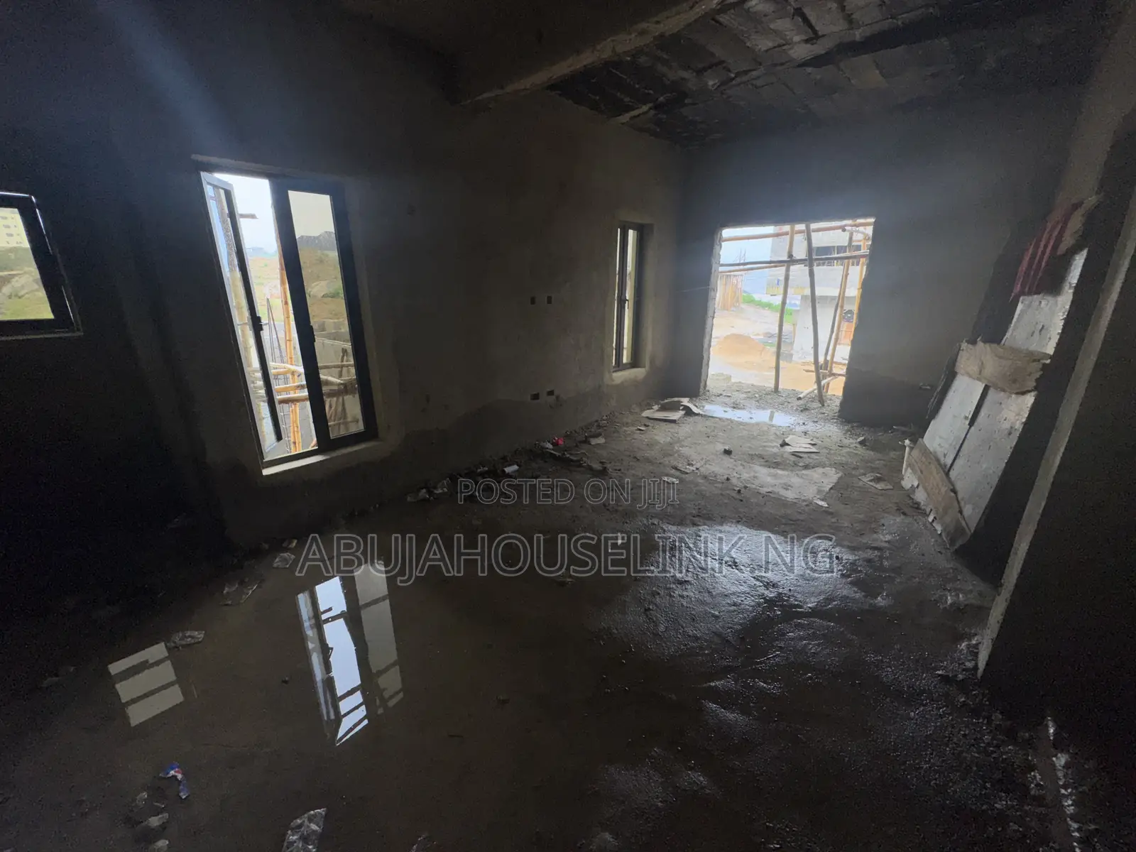5bdrm Duplex in Guzape Main Abuja for sale in Guzape District