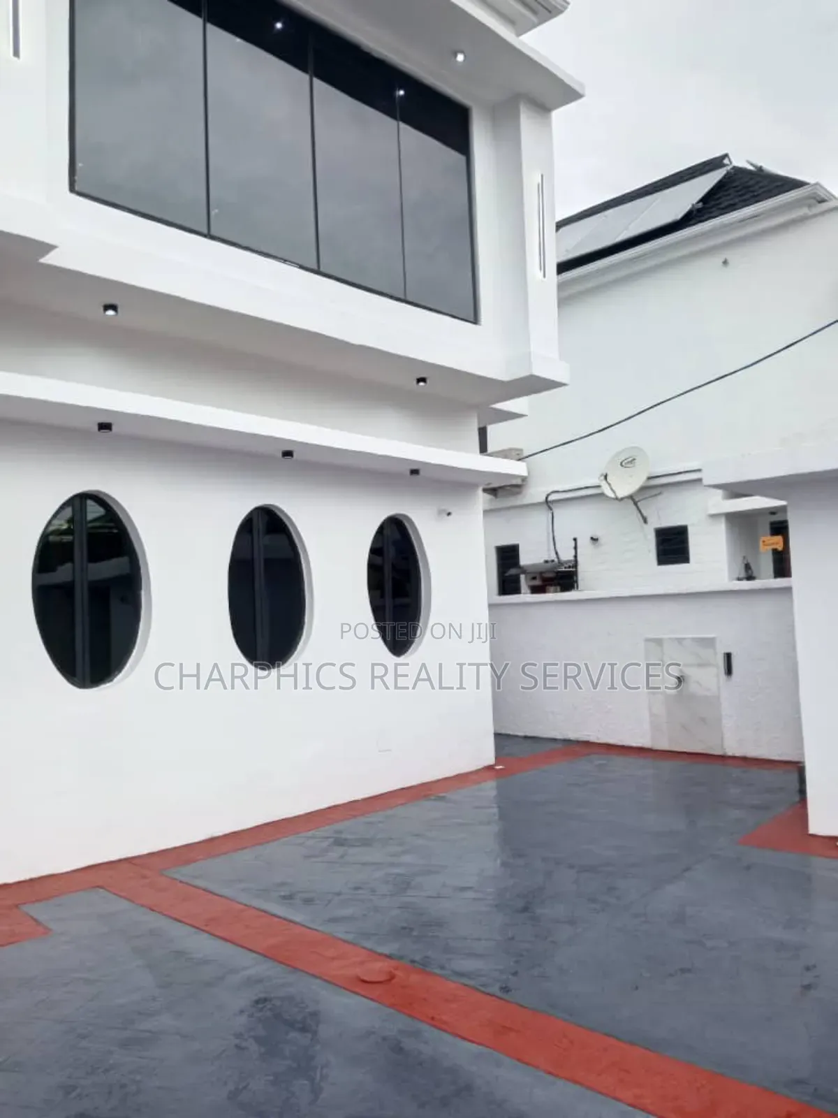 5bdrm House in Ikeja for sale in Ikeja