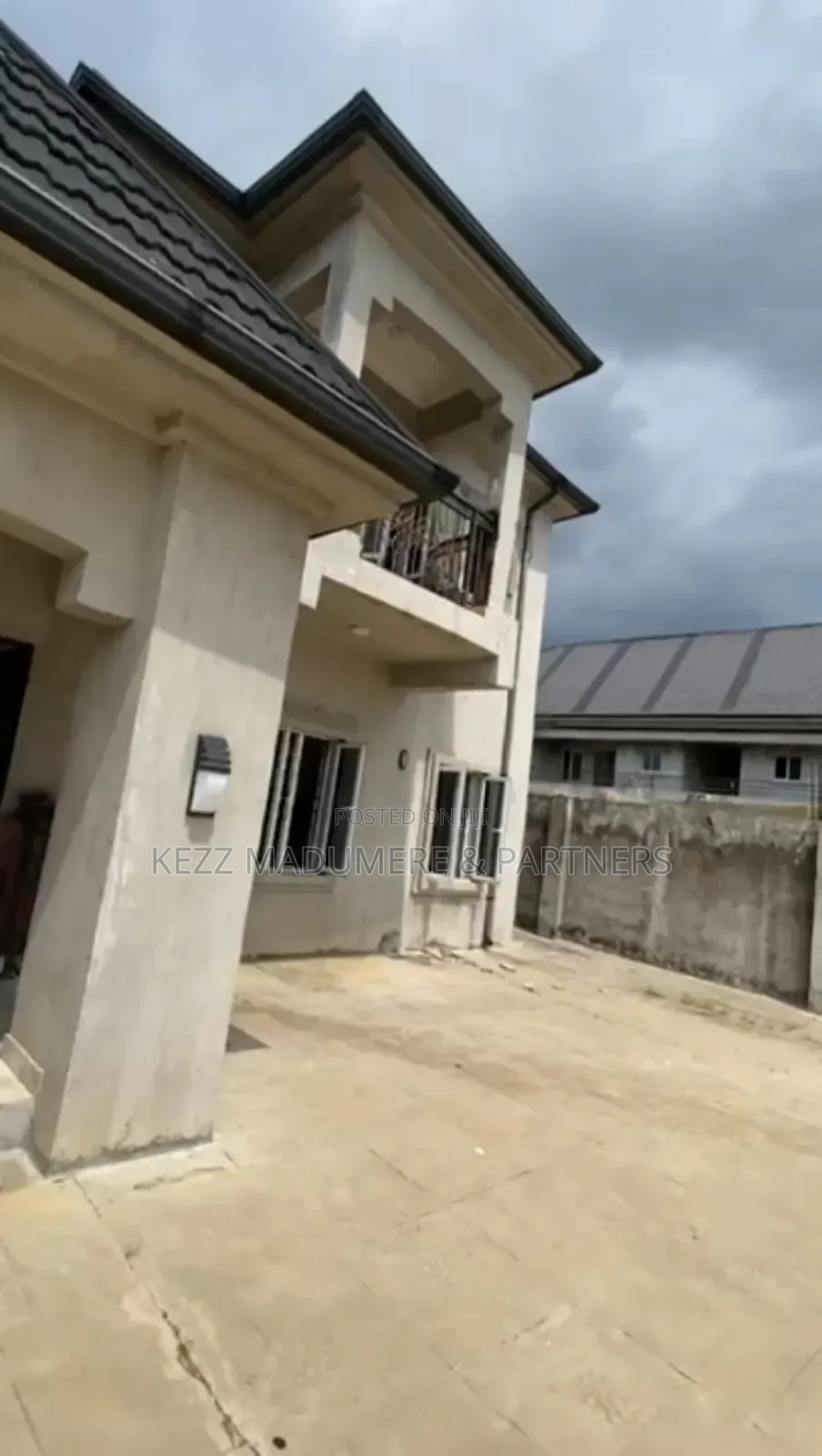 3bdrm Bungalow in Ozuoba Port Harcourt for sale in Port-Harcourt