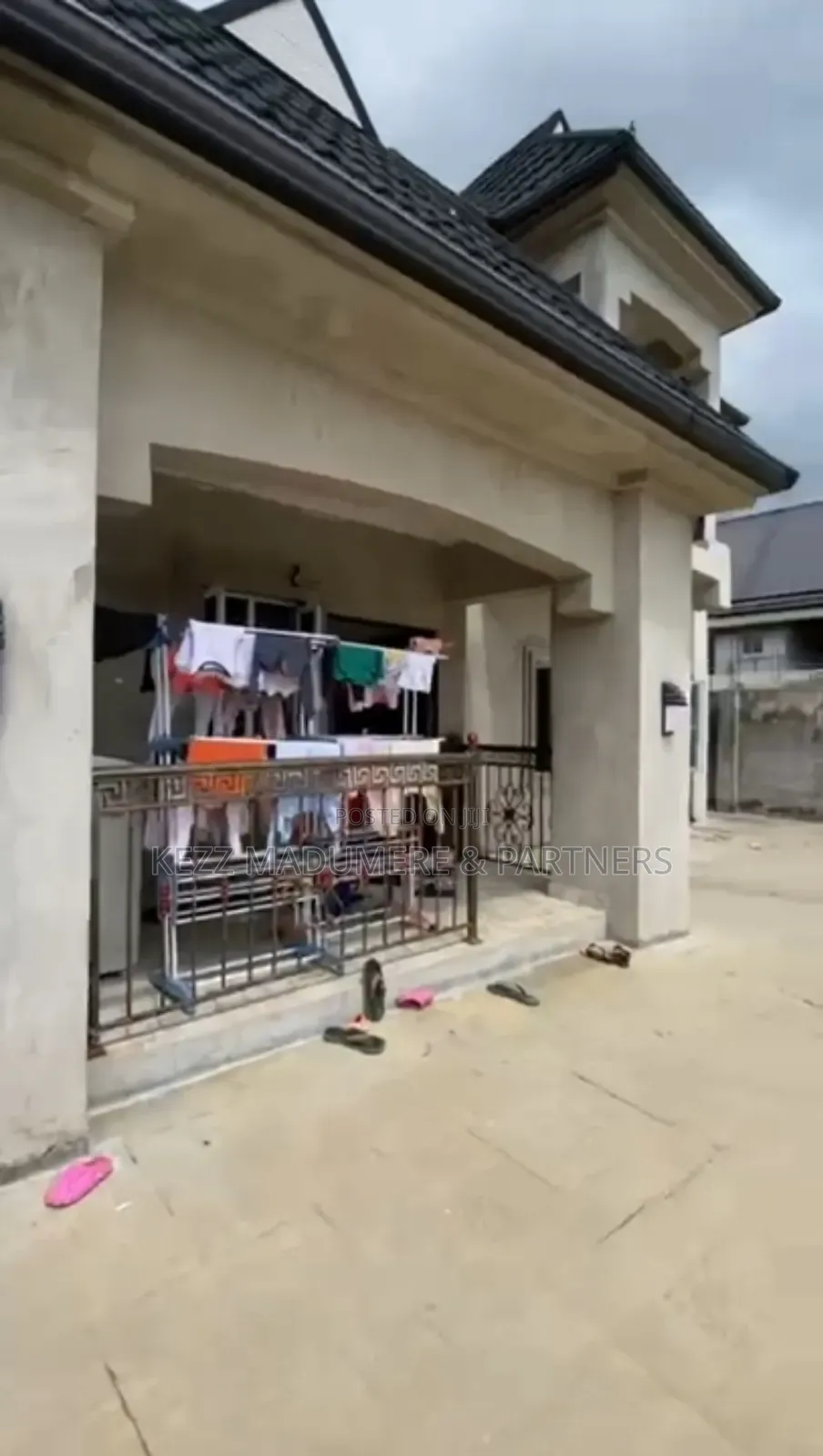 3bdrm Bungalow in Ozuoba Port Harcourt for sale in Port-Harcourt