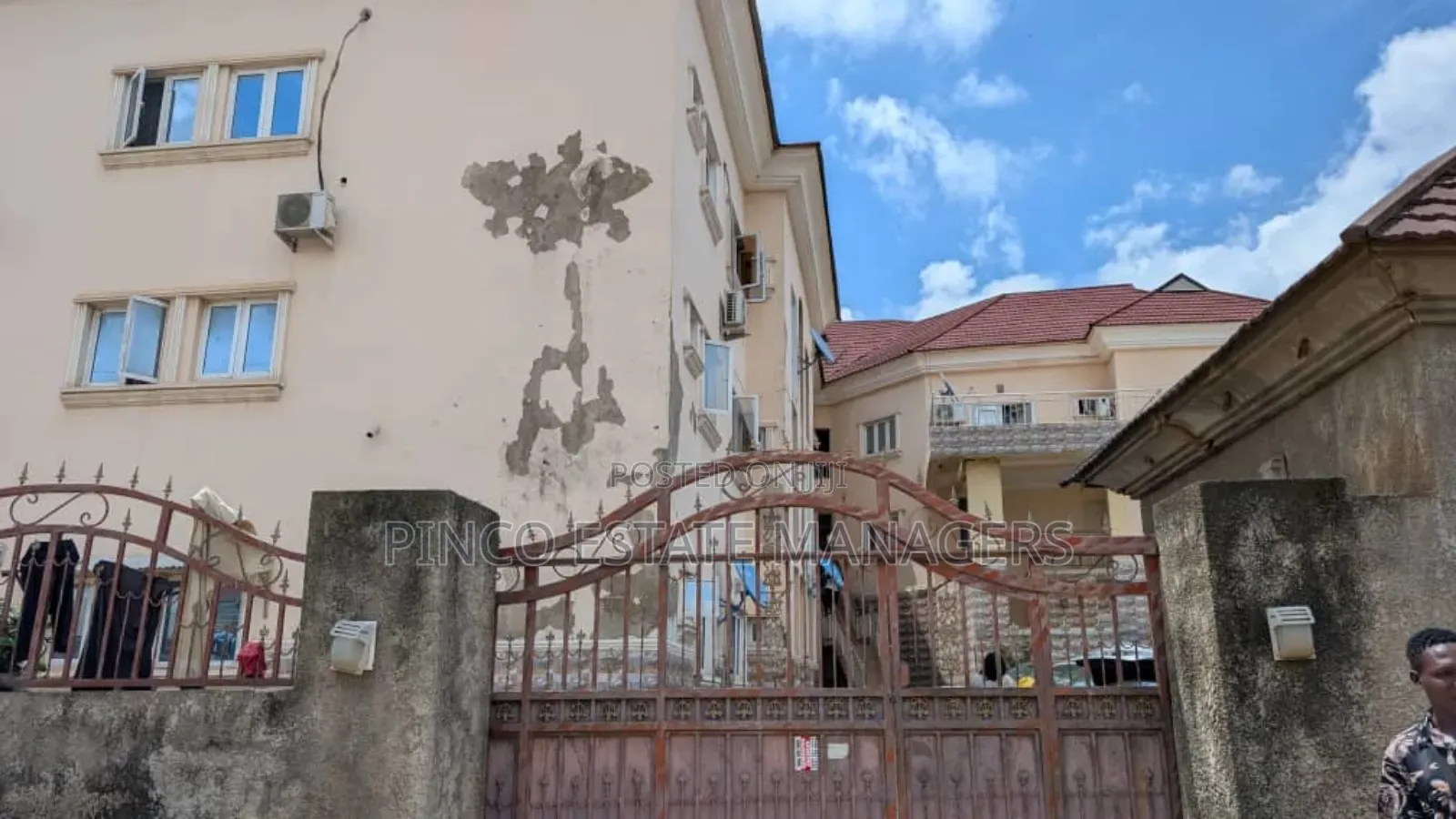 3bdrm Block of Flats in Life Camp for sale in Life Camp