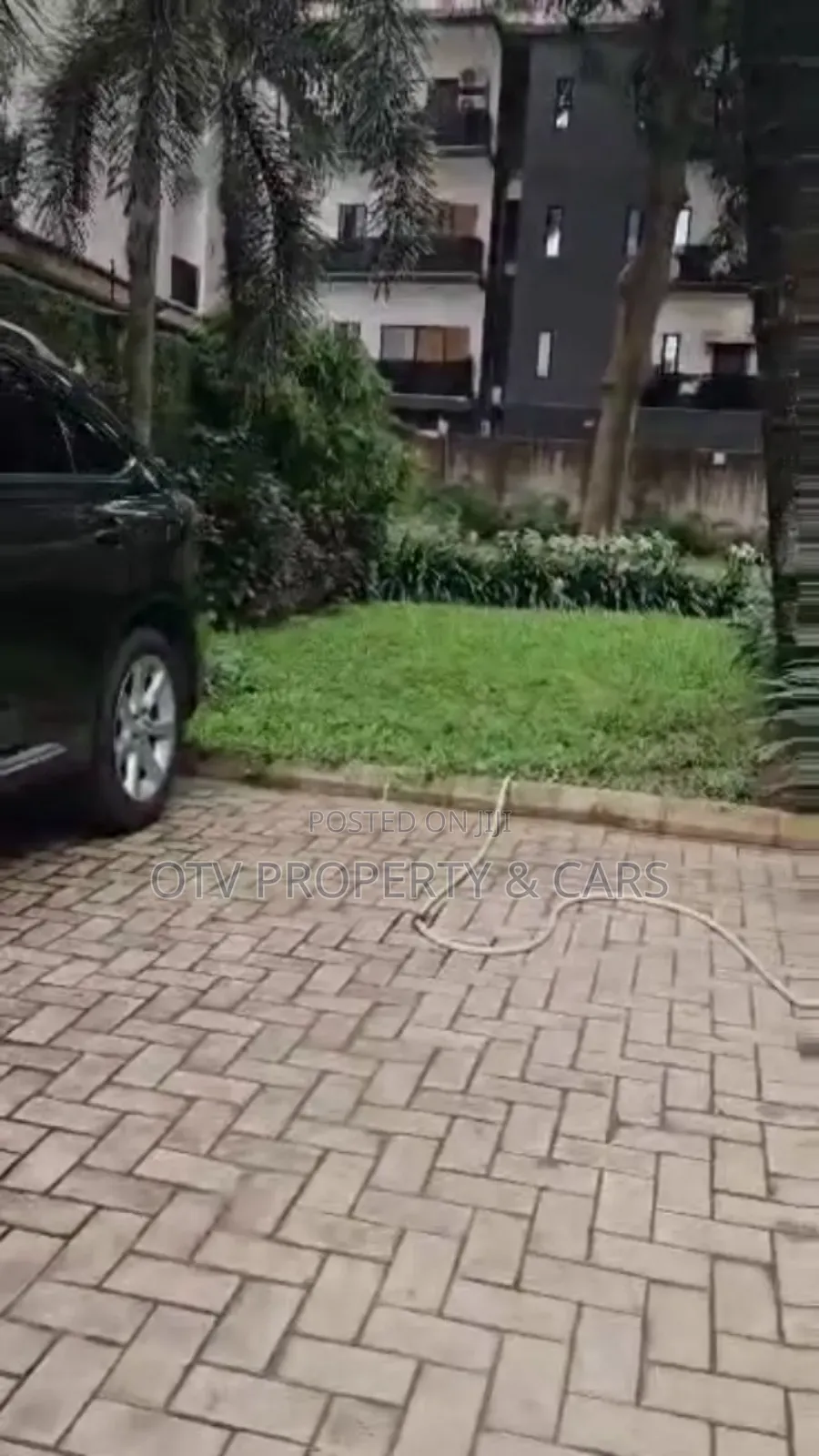 Furnished 4bdrm Bungalow on 2000sqm in Ikeja Gra for Sale in Ikeja GRA