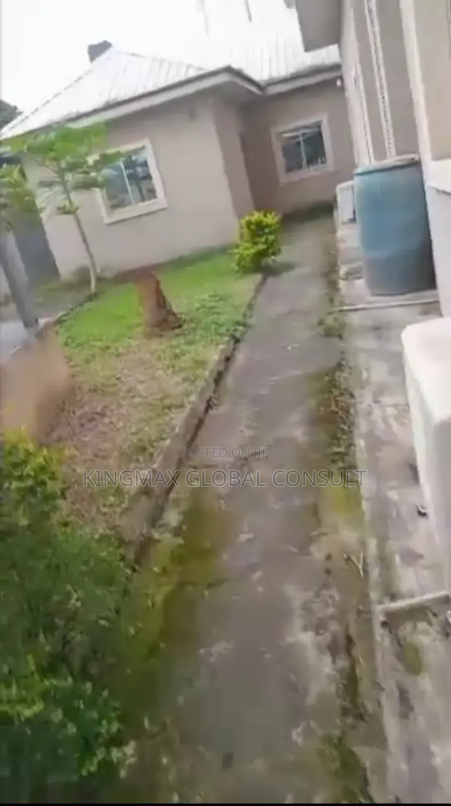 5bdrm Duplex in Life Camp Abuja for sale in Life Camp