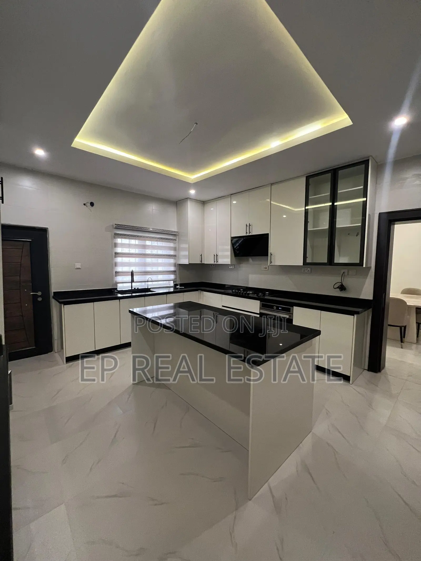 Furnished 4bdrm Townhouse/Terrace in By Games Village, Kura for sale in Kura