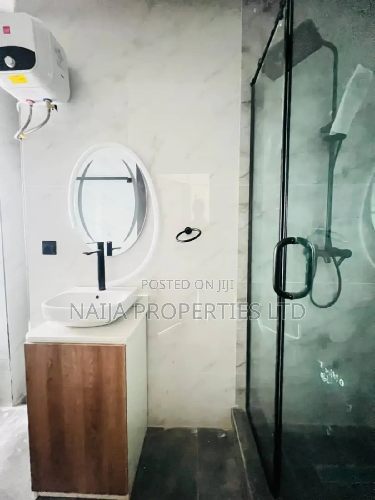3bdrm Apartment in Ikeja Gra for sale in Ikeja GRA