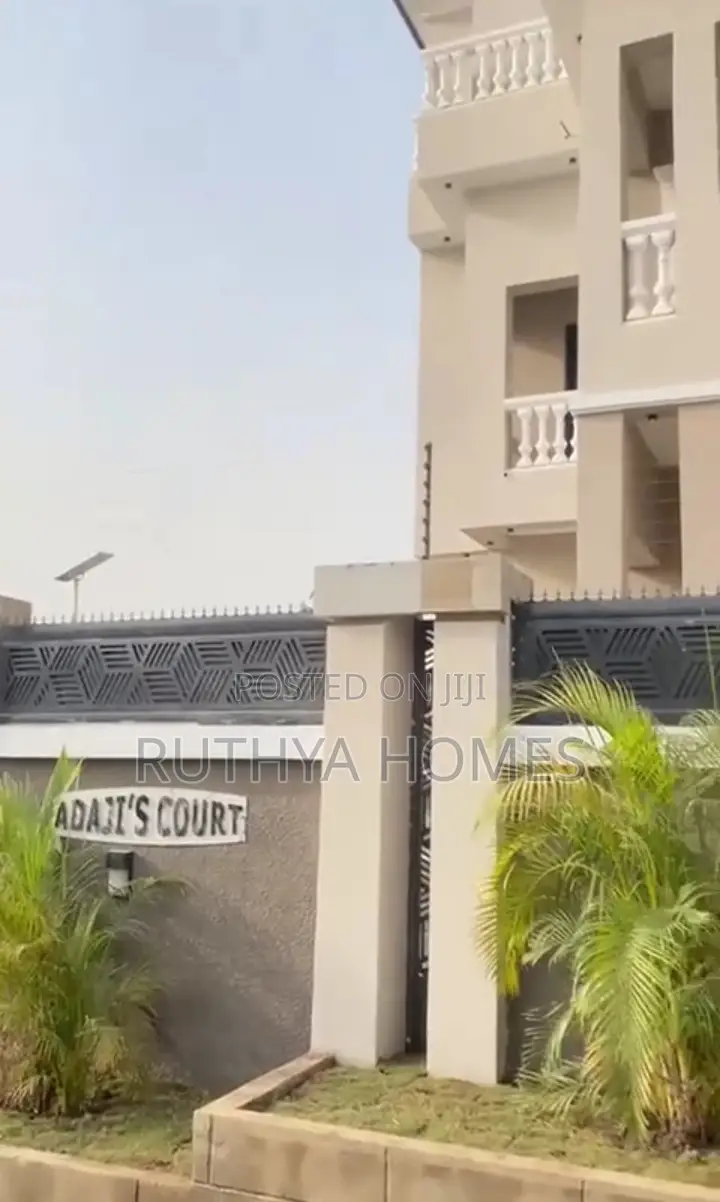Furnished 6bdrm Duplex in Asokoro for sale in Asokoro