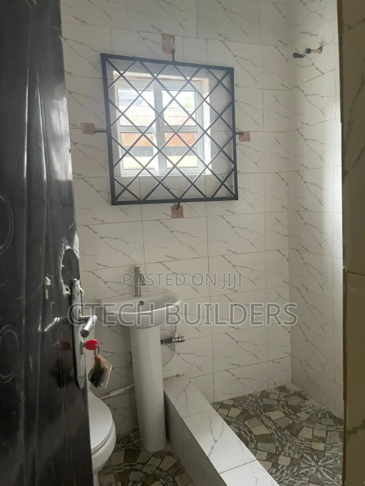 3bdrm Block of Flats in Benin City for rent in Benin City