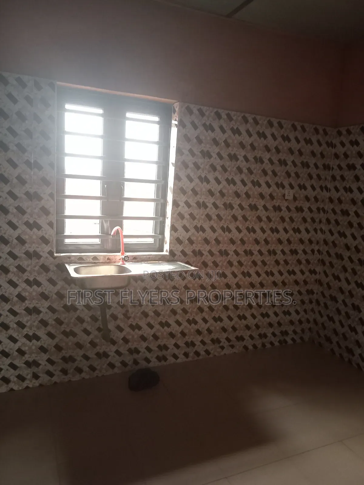 2bdrm Block of Flats in Dopemu Lagos for rent in Dopemu