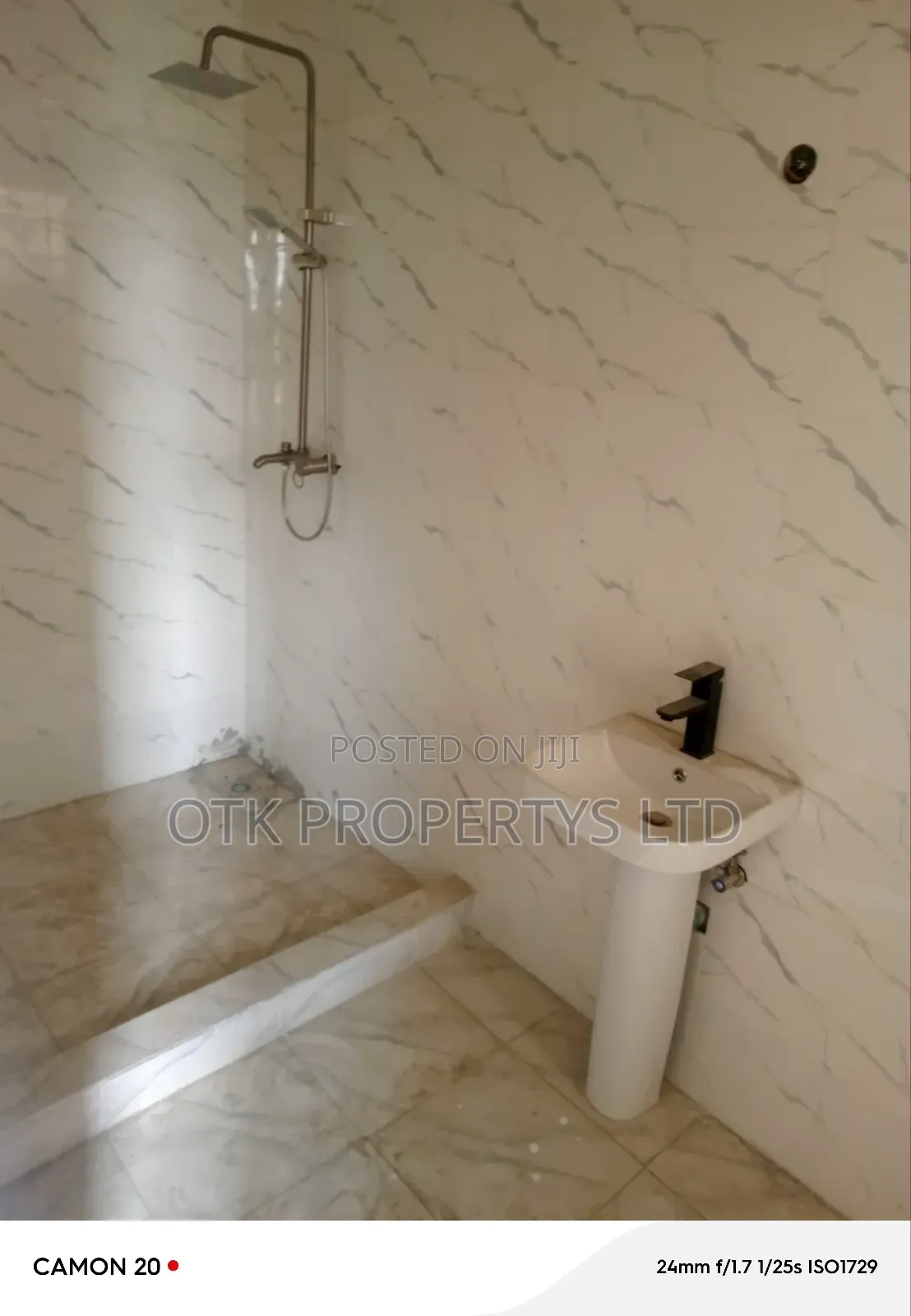 2bdrm Block of Flats in Fo1, Kubwa for rent in Kubwa