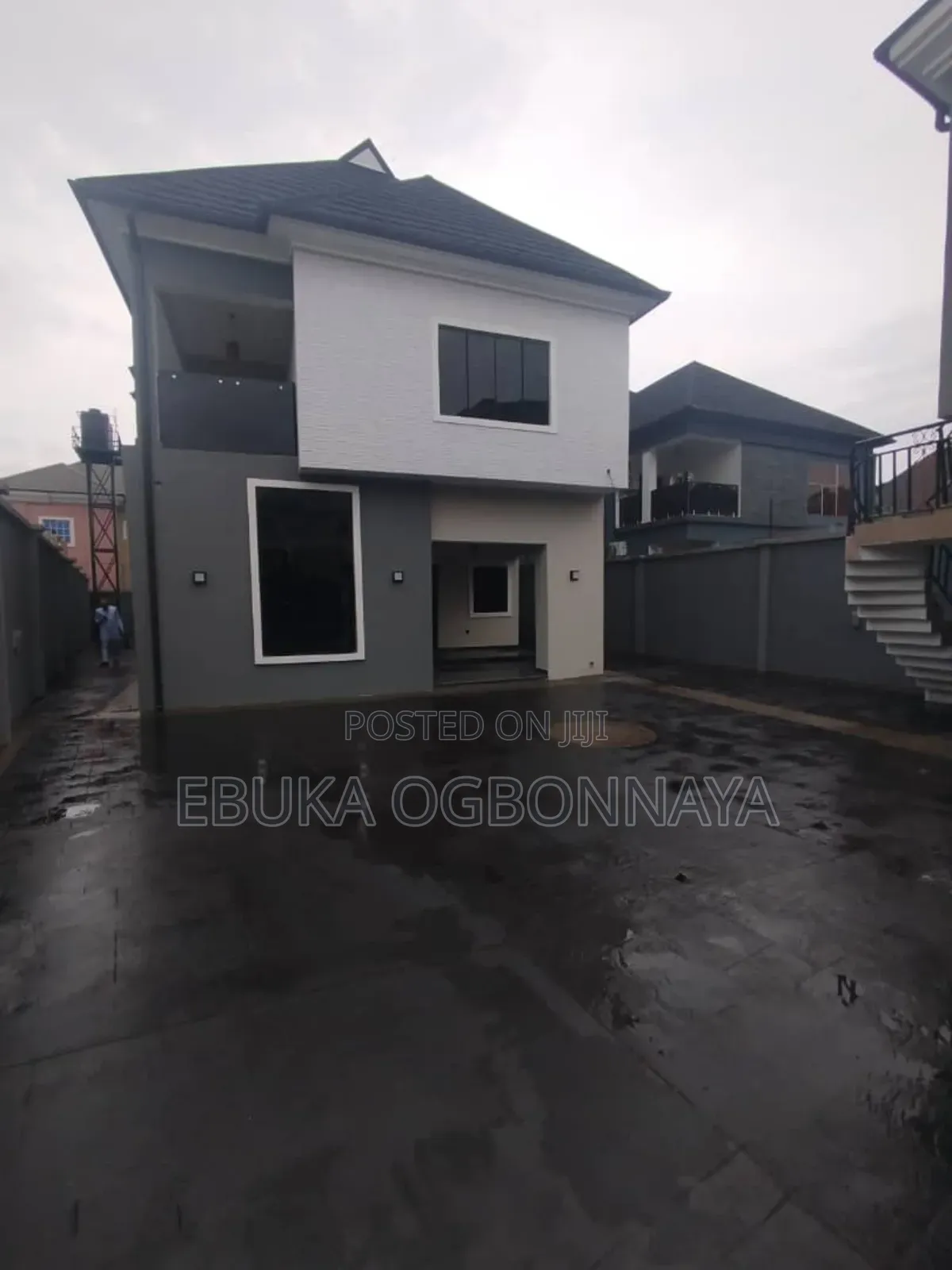 4bdrm Duplex in Peter Odili Road,, Obio-Akpor for sale in Obio-Akpor