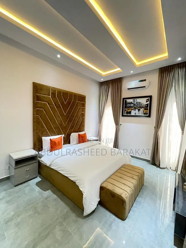 Luxury Three Bedroom Apartment With Balcony in Ikeja