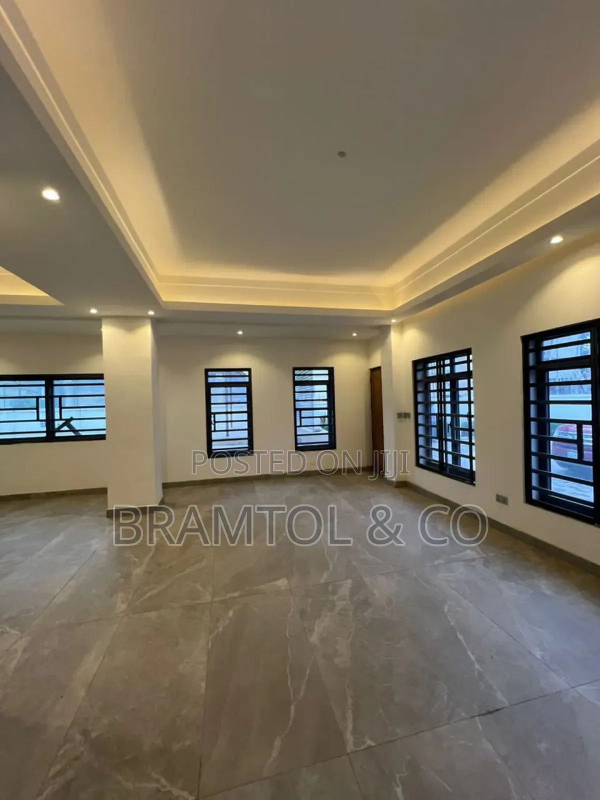 4bdrm Townhouse / Terrace in Maitama for rent in Maitama