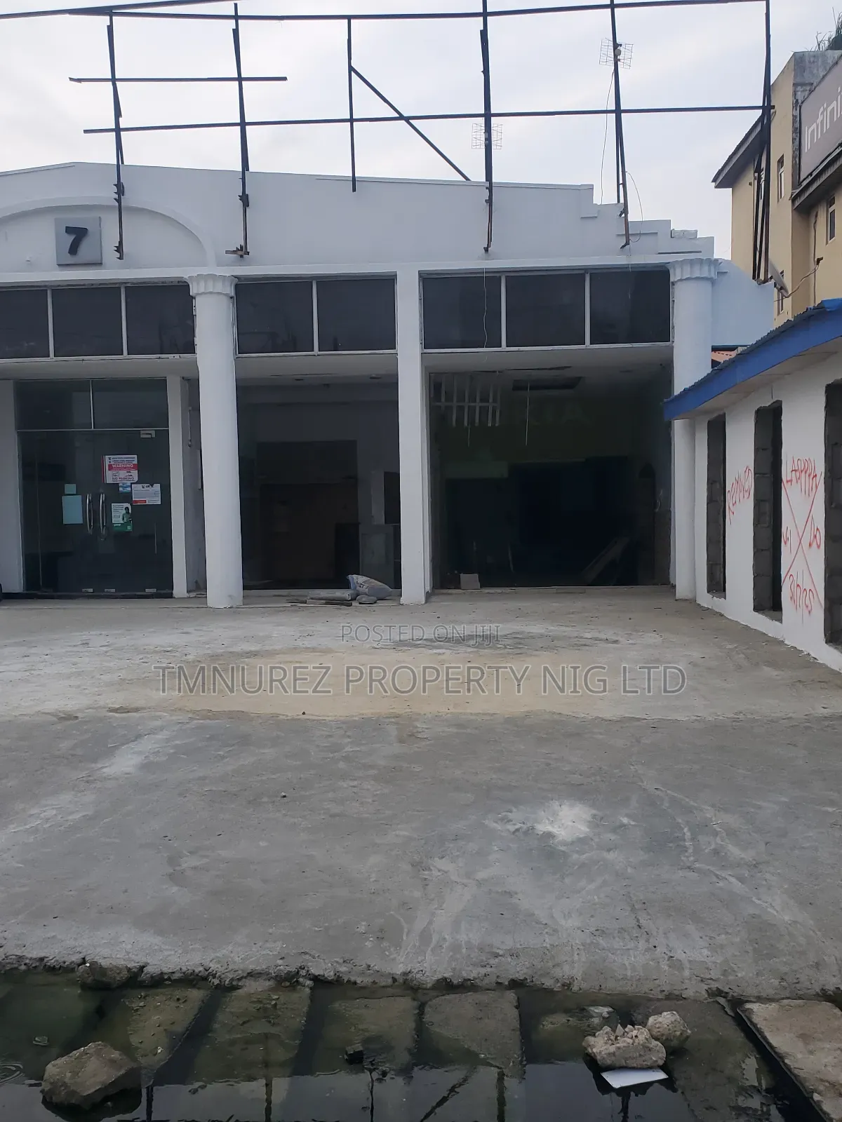 Showroom for Rent at Victoria Island in Victoria Island