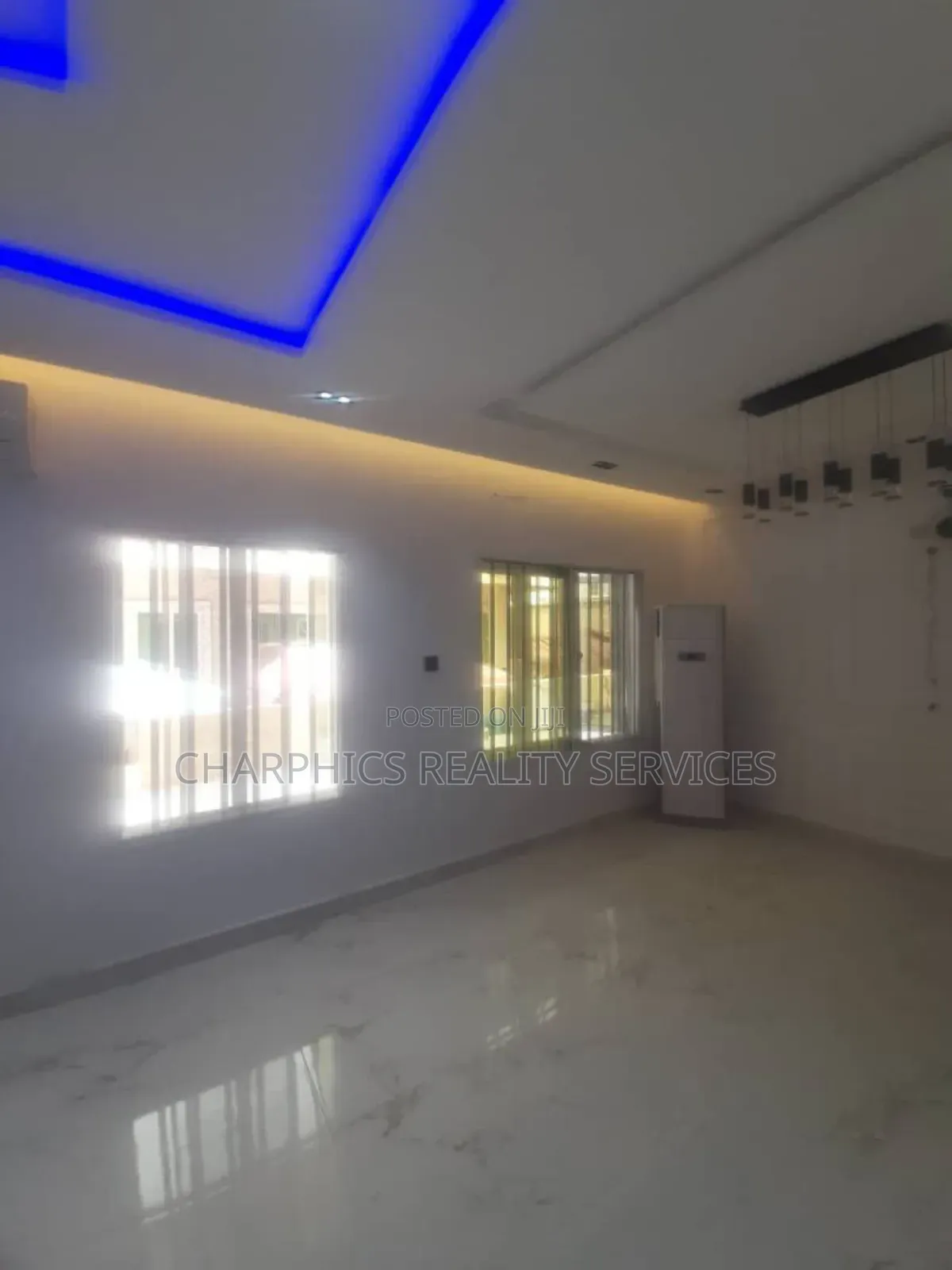 5bdrm Duplex in Lekki for sale in Lekki