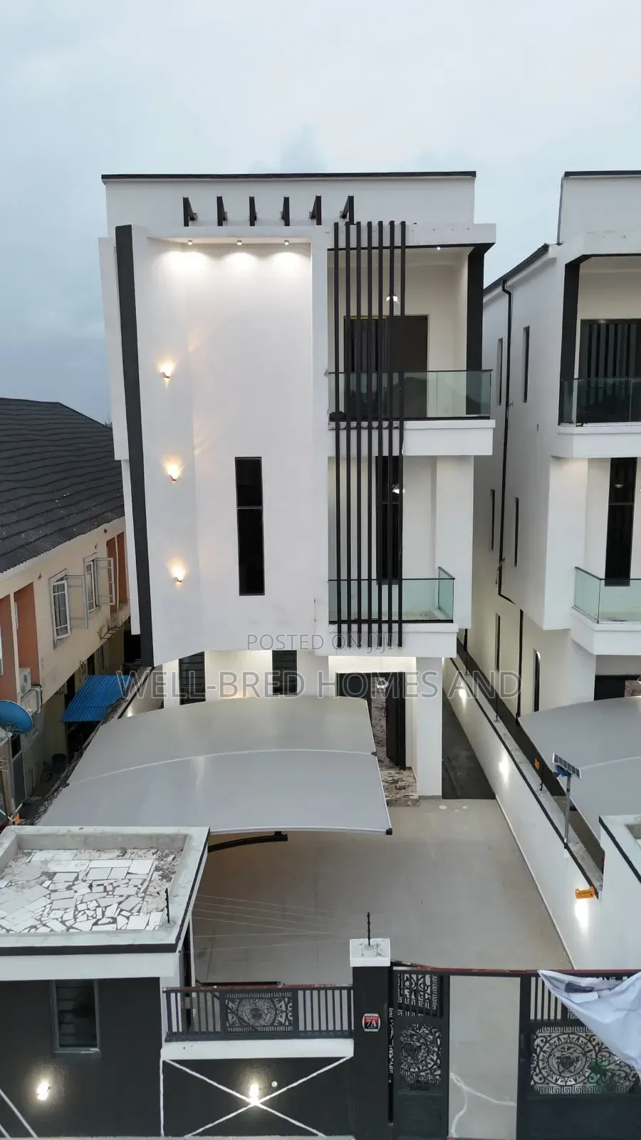 5bdrm Duplex in Ikota Lekki Lagos for sale in Lekki