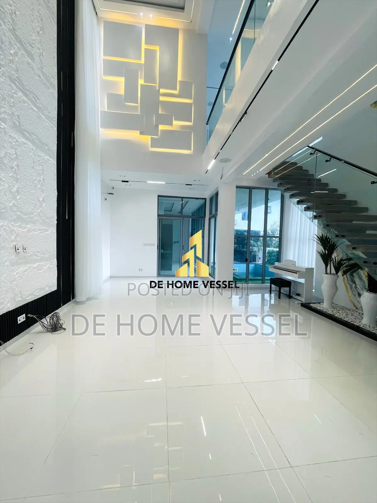 5bdrm Duplex in Osapa london for sale in Osapa london