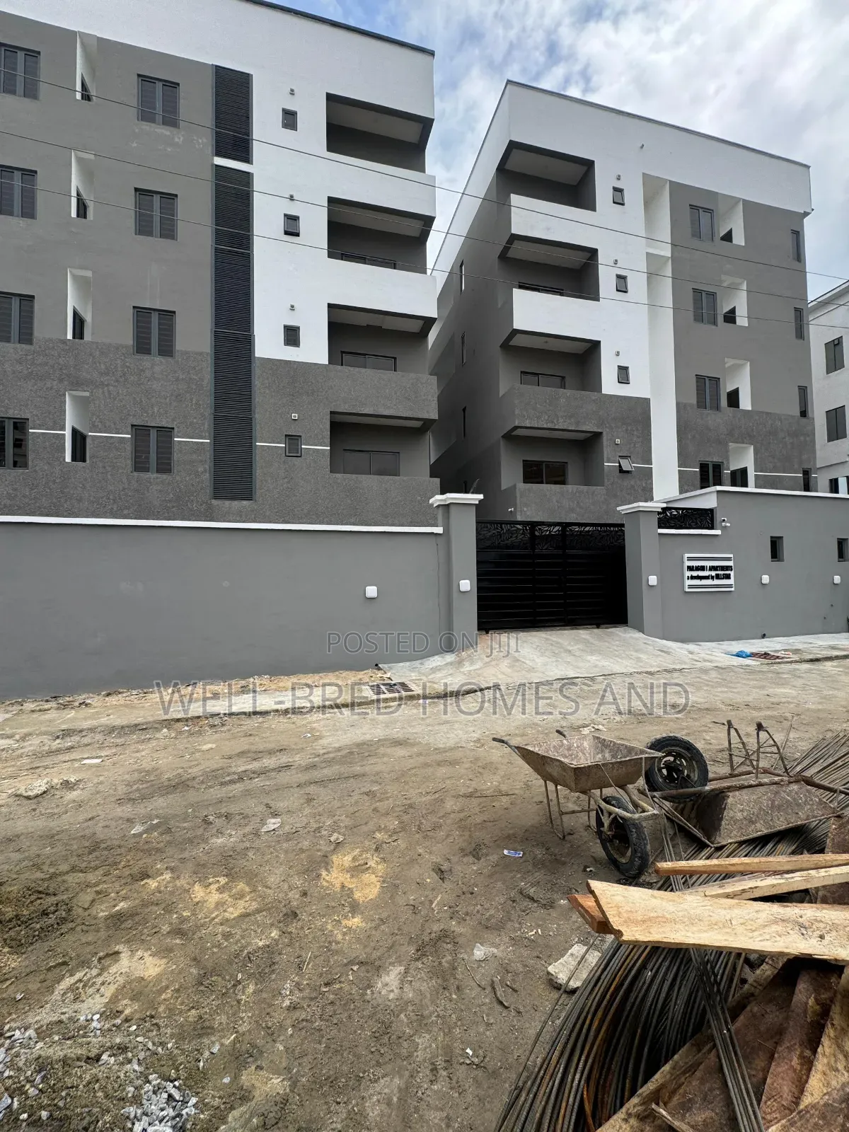 3bdrm Apartment in Lekki Phase 1, Lekki for sale in Lekki Phase 1
