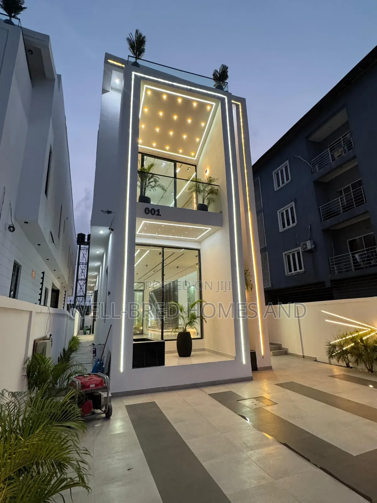 5bdrm Duplex in Chevron Lekki Lagos for sale in Lekki
