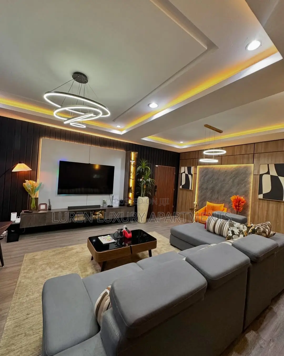 3 Bedroom Apartment With Ps5 in Jahi