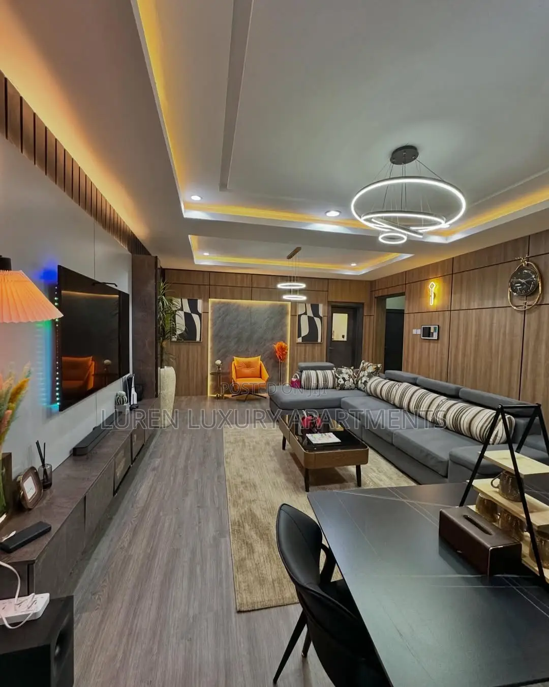 3 Bedroom Apartment With Ps5 in Jahi