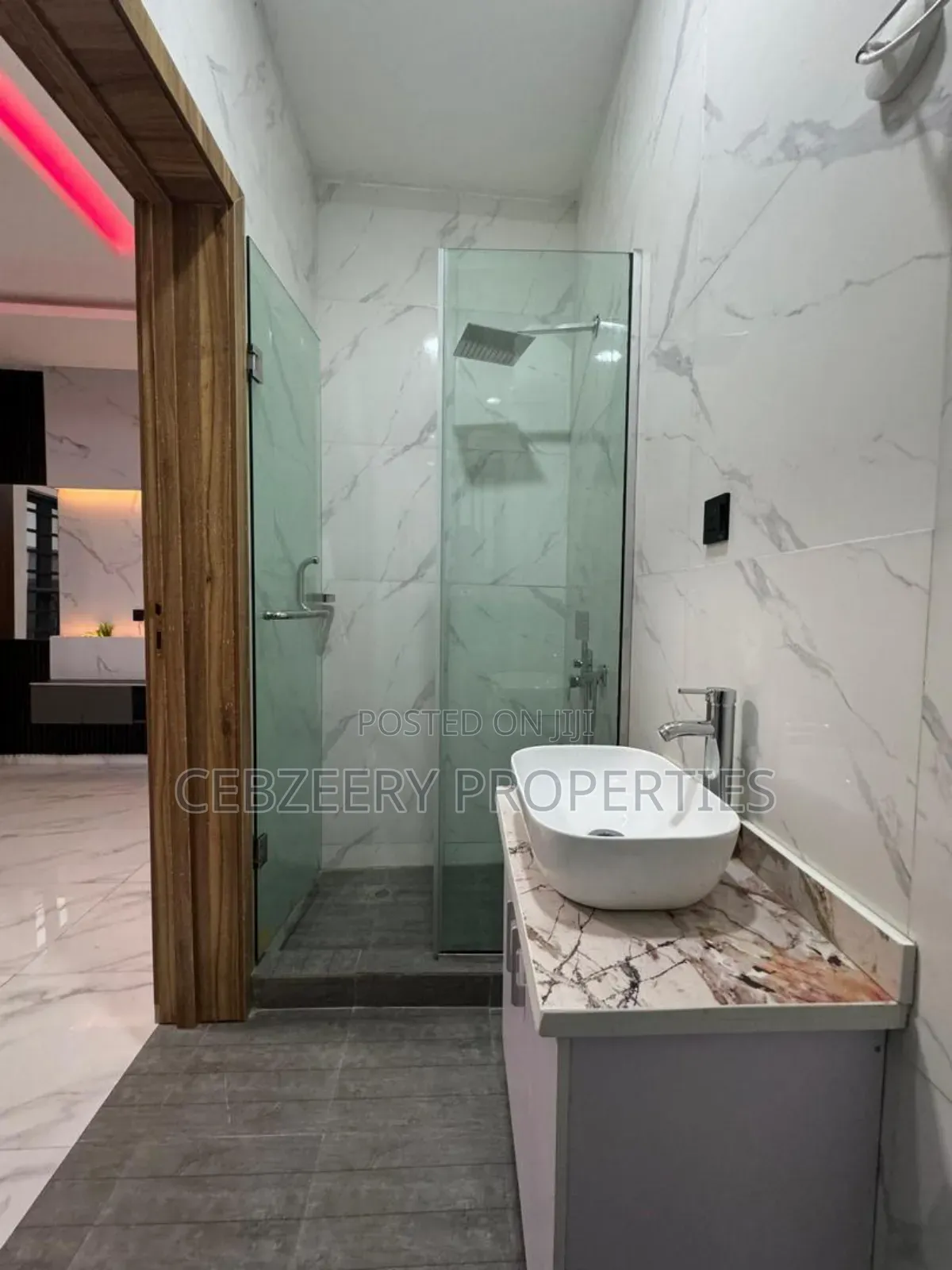 5bdrm Duplex in GRA Phase 2 Shangisha for rent in GRA Phase 2 Shangisha