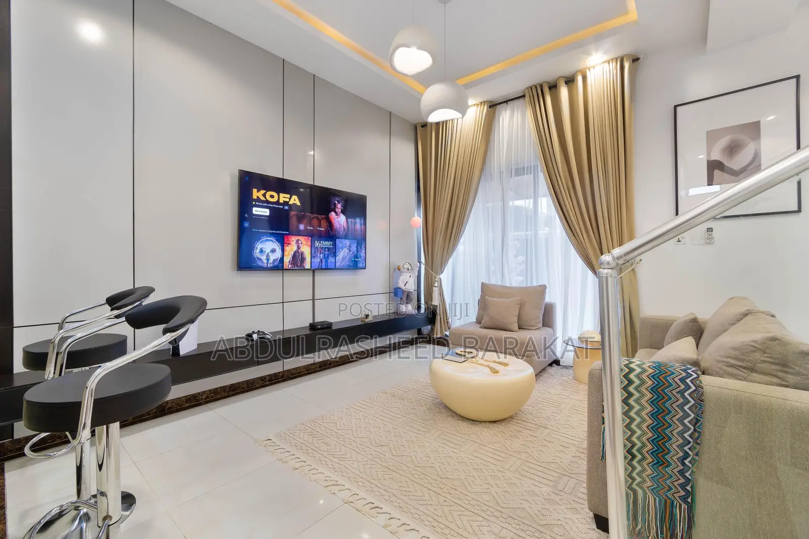 Luxury Four Bedroom With Pool Gym Ps5 Bathtub in Lekki Phase 1