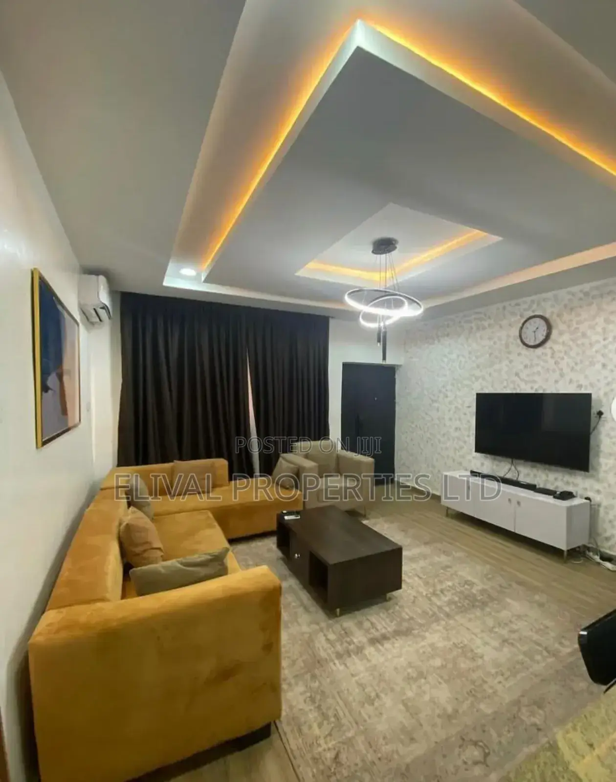 Luxury One Bedroom Apartment With Pool in Wuye