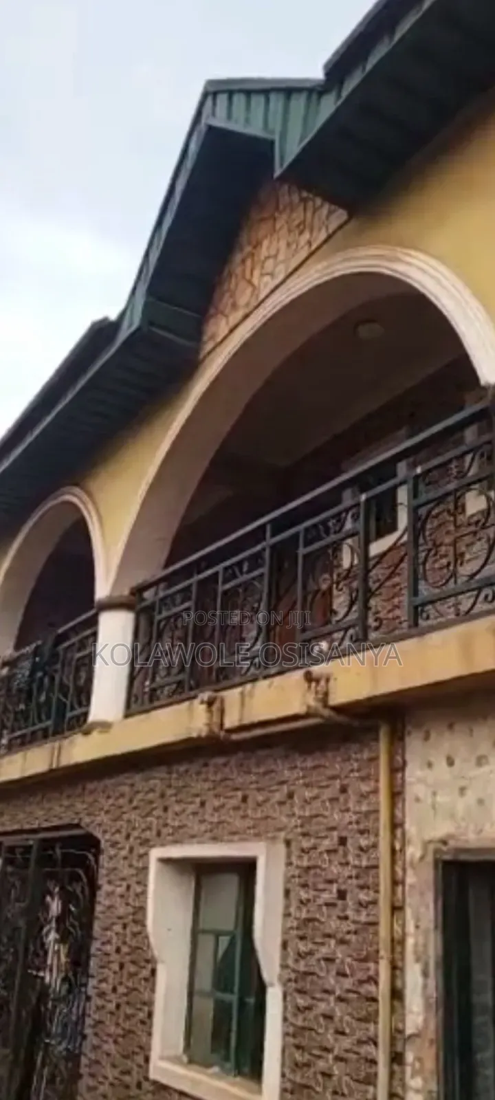 6bdrm Block of Flats in Ado-Odo/Ota for sale in Ado-Odo/Ota