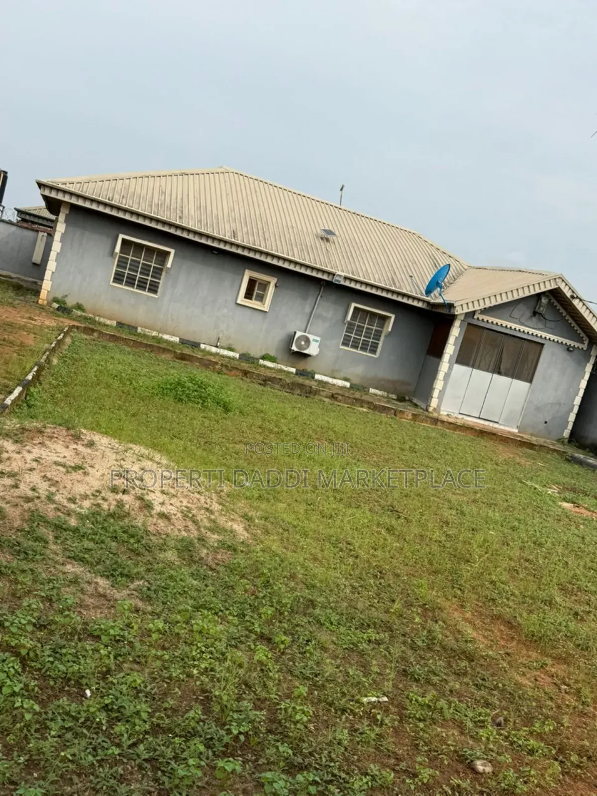 3bdrm Bungalow in Ayobo for sale in Ayobo