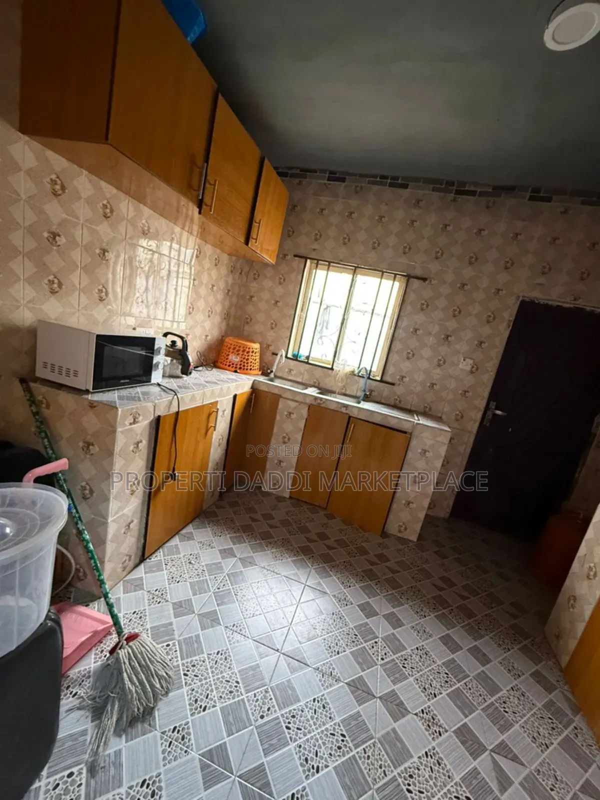 3bdrm Bungalow in Ayobo for sale in Ayobo