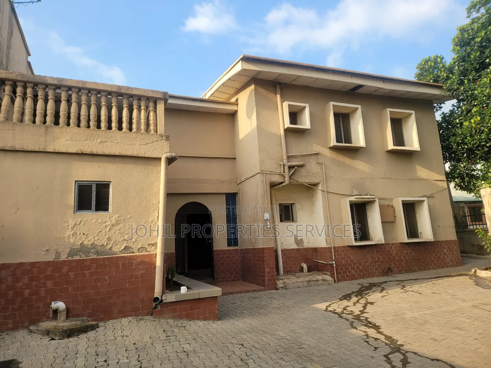 4bdrm Duplex in Zone 3 / Wuse for sale in Zone 3 / Wuse