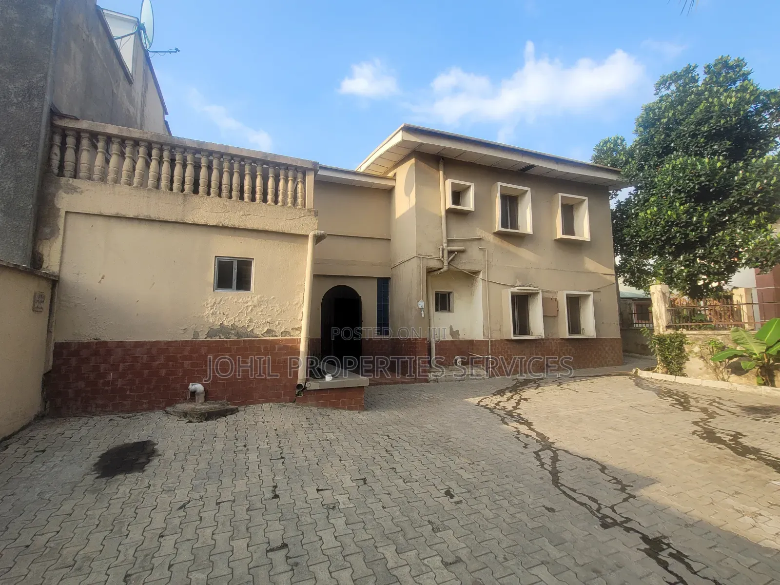 4bdrm Duplex in Zone 3 / Wuse for sale in Zone 3 / Wuse