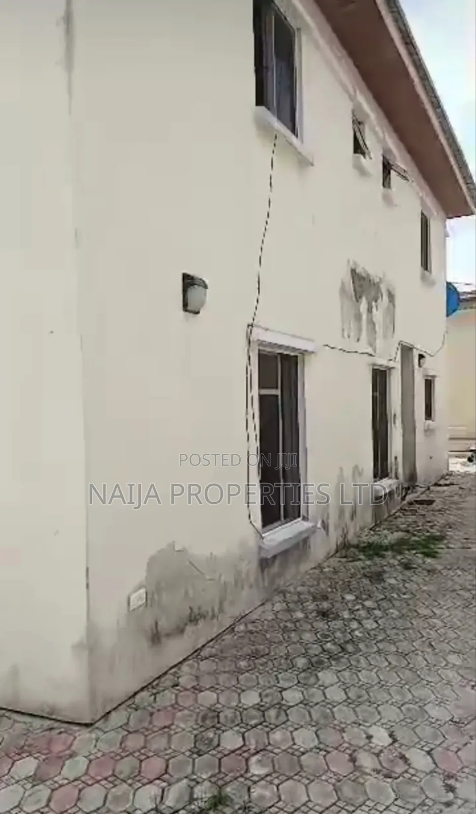 4bdrm Duplex in Abijo Gra for sale in Abijo