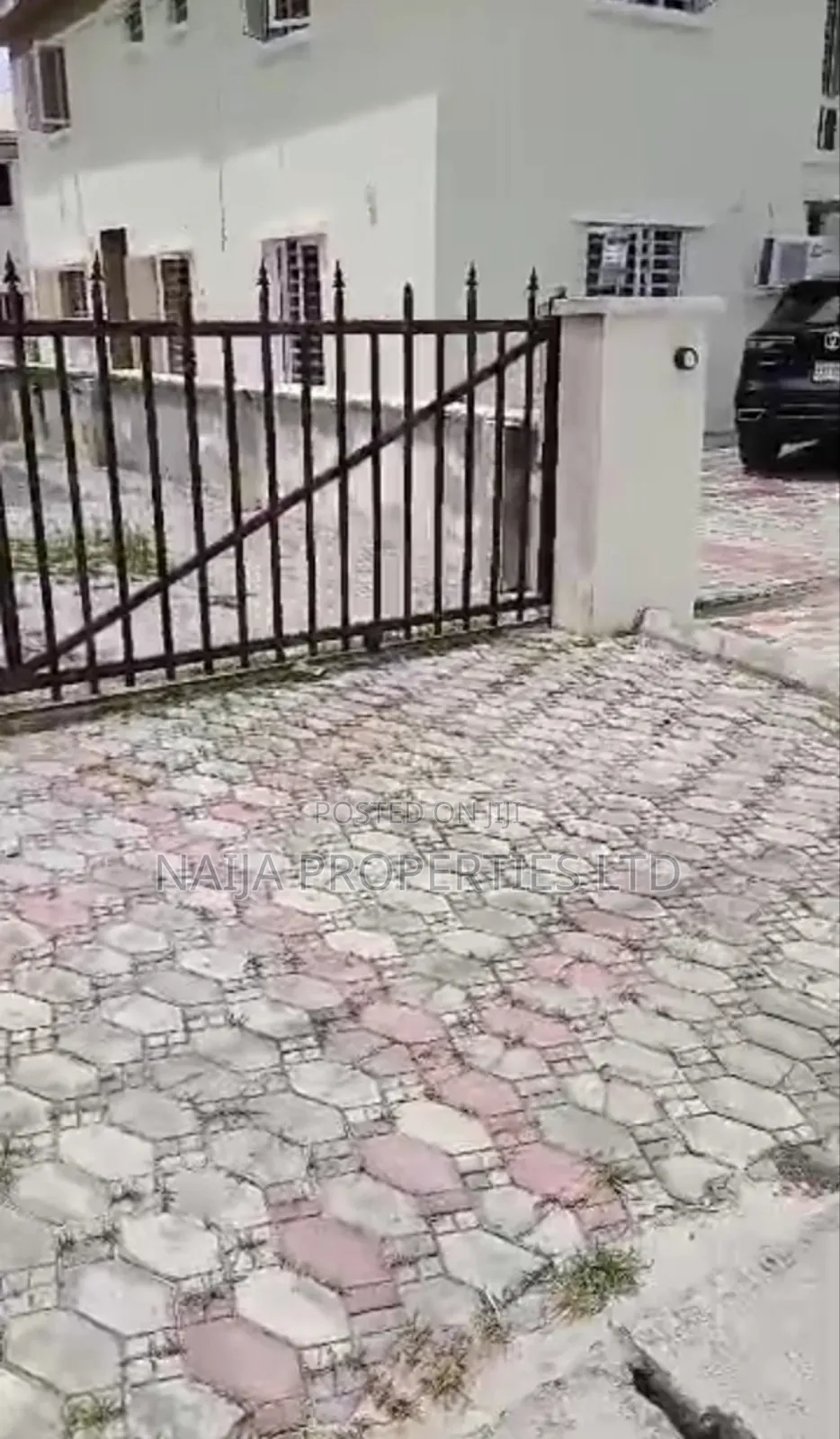 4bdrm Duplex in Abijo Gra for sale in Abijo
