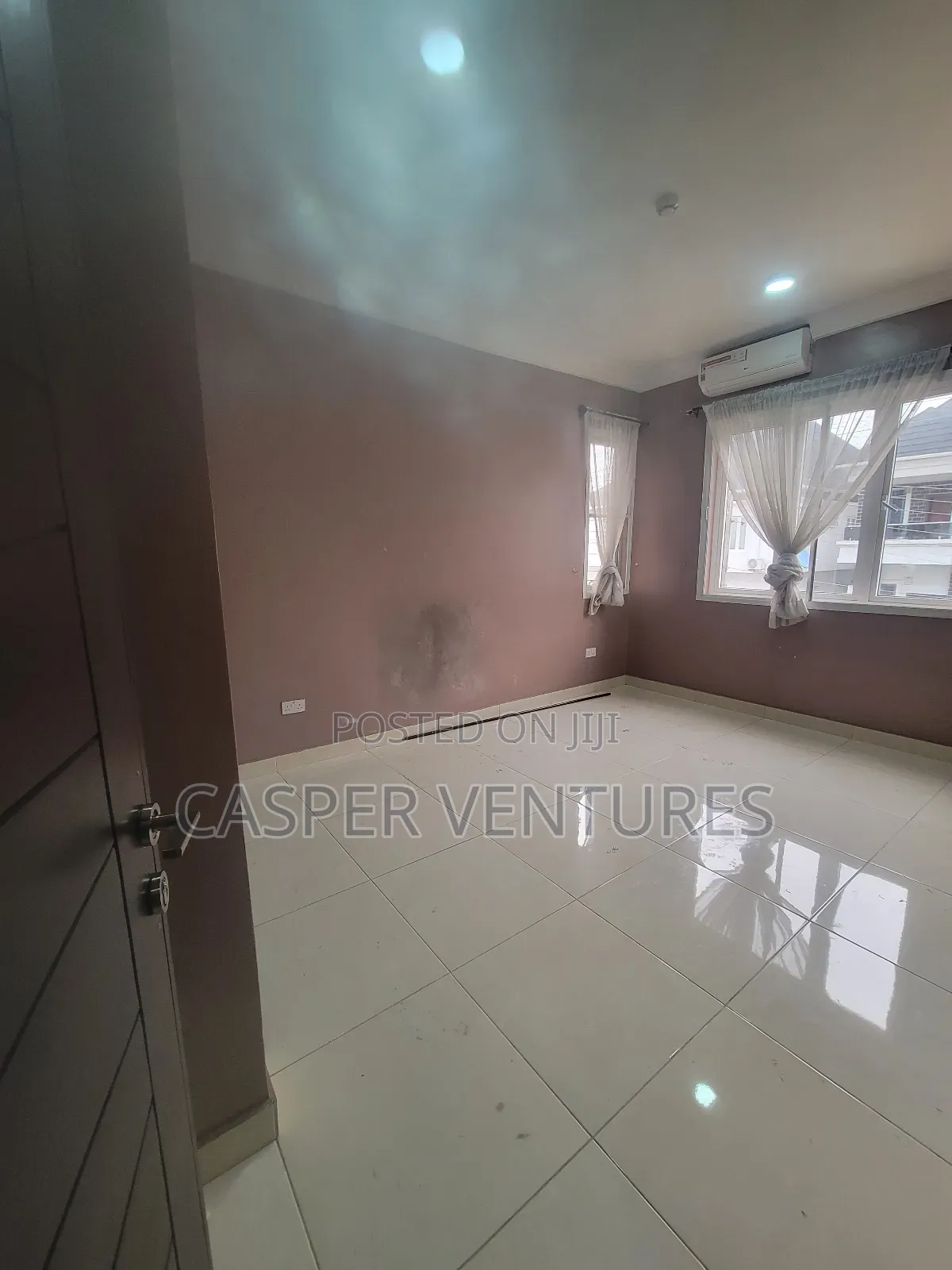 3bdrm Block of Flats in Chevyview, Chevron for rent in Chevron