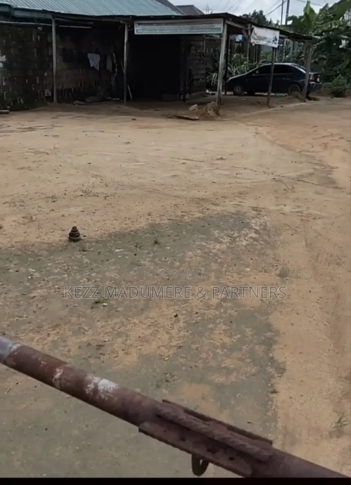 For Sale: 1 Plot at Sars Road Port Harcourt in Port-Harcourt