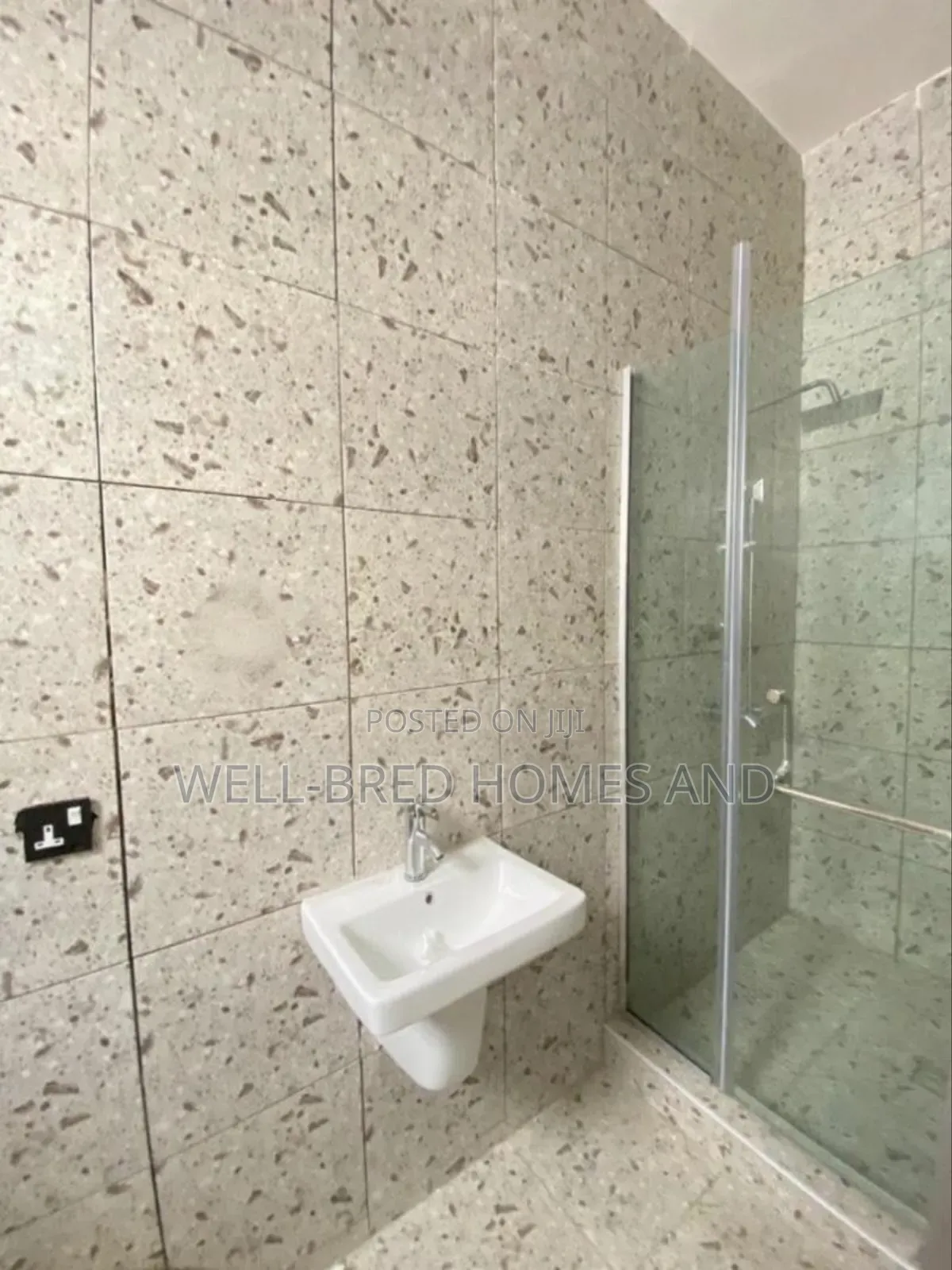 4bdrm Duplex in Orchid Lekki Lagos for sale in Lekki