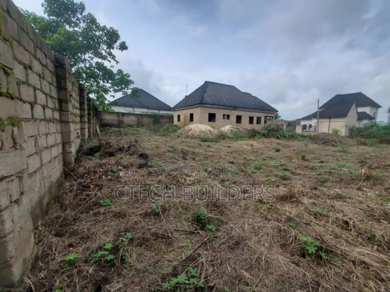 3bdrm Bungalow in Benin City for sale in Benin City