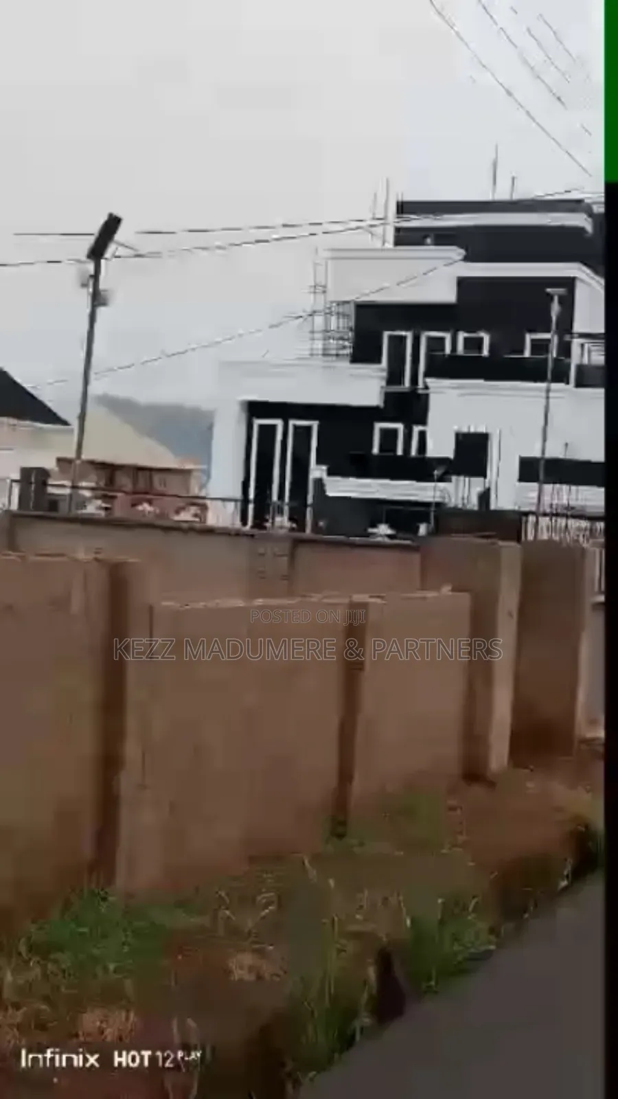 For Sale : 1000 SQMTS at WTC Estate Enugu in Enugu
